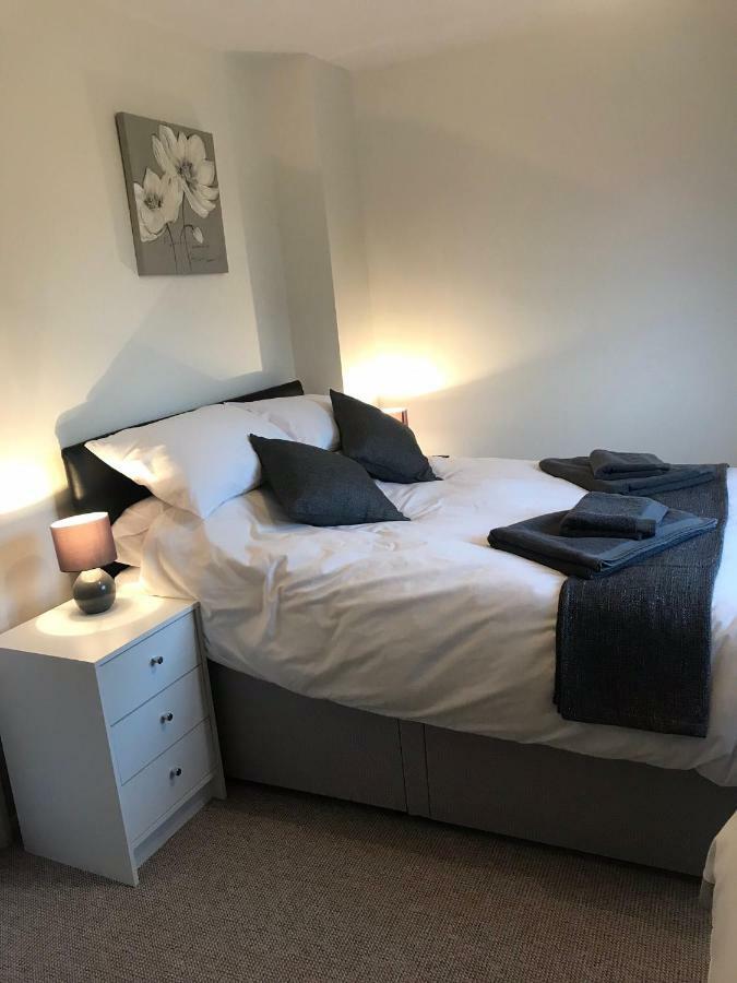 Hinckley Home Sleeps 5 Complete House Leicester Exterior photo